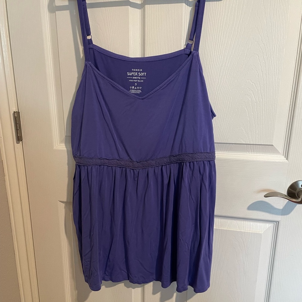 Torrid 5x Periwinkle Blue Top